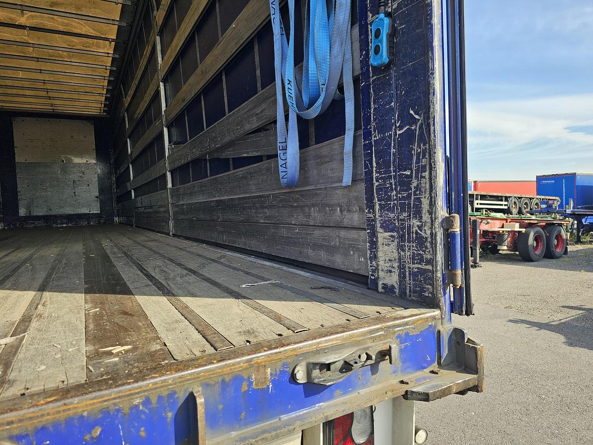 Used 2012 PACTON TBD.122 | SINGLE STEERING AXLE |UNDER SLIDING LOADING LIFT + BATTERIES| DAF DISC| APK /TUV 6-12-2025