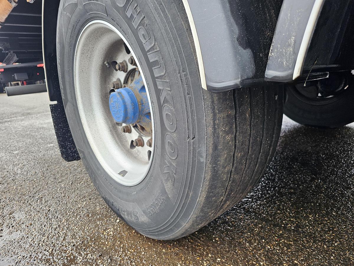 Used 2011 VAN HOOL 3B0072 | GALVANISED STEEL CHASSIS | ALU RIMS |BPW DISC | TUV APK/ 10-05-2026.