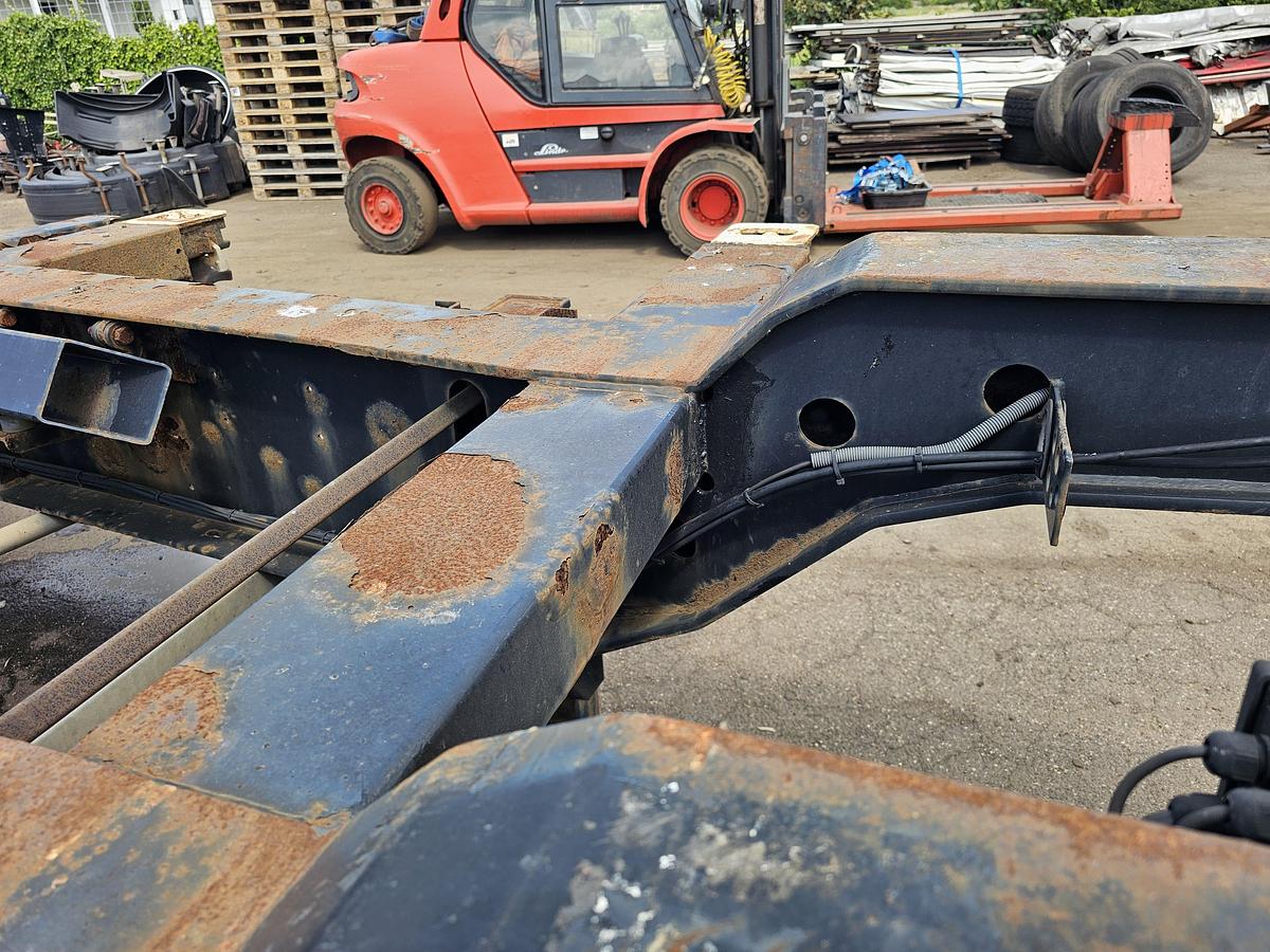 Used 2007 KRONE SD| EXTENDIBLE CHASSIS 40 FT 2 X 20 FT | BPW DISC.