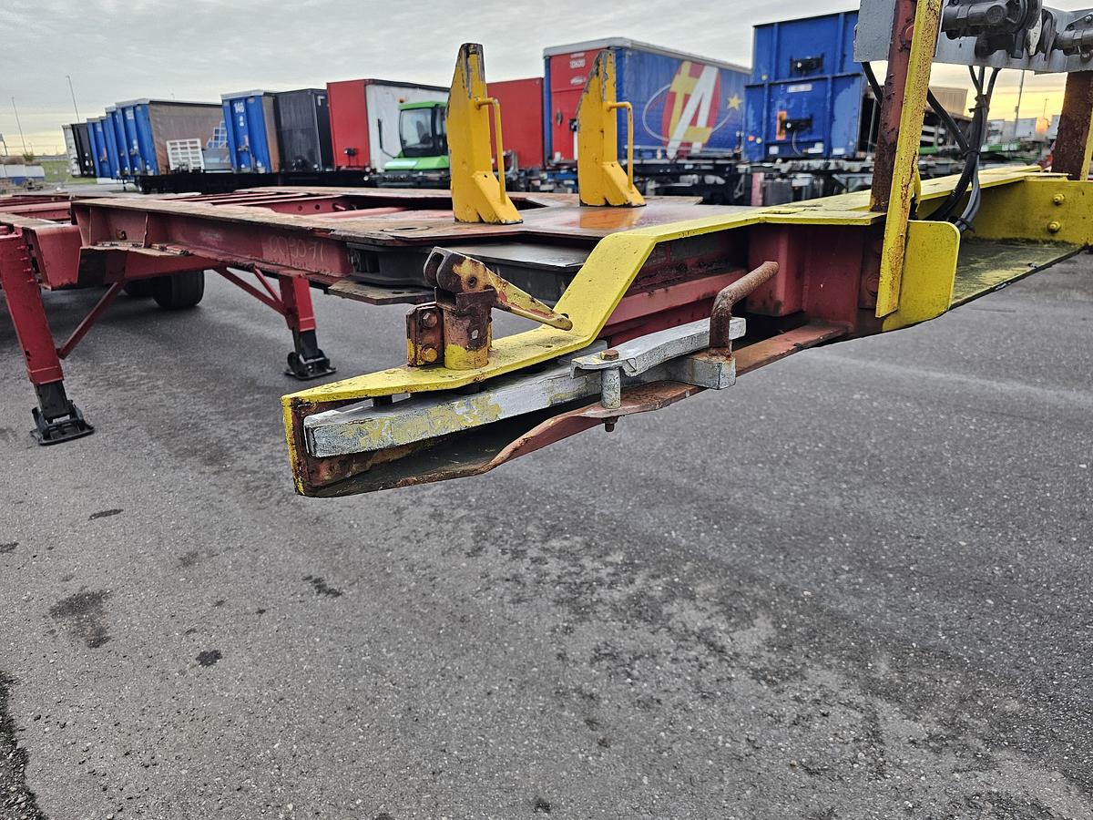 Gebruikt 2003 GROENEWEGEN 45 CC-16-27 TUN | 45 ft 40 ft 2 x 20 fFT | dutch chassis OH-08-JB | bpw drum.