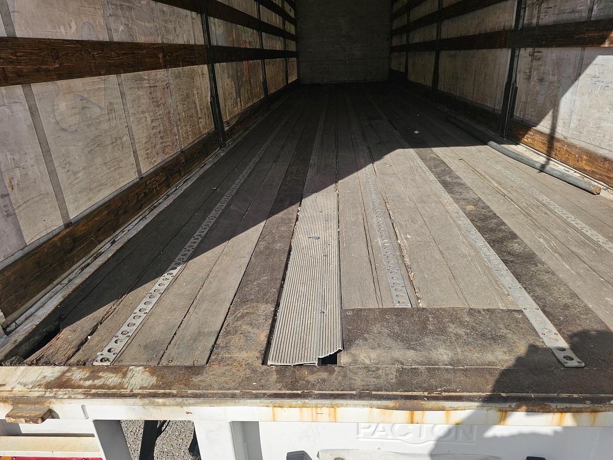 Gebruikt 2000 PACTON T2-001 STEERING AXLE/LOADING LIFT/ BPW DRUM.