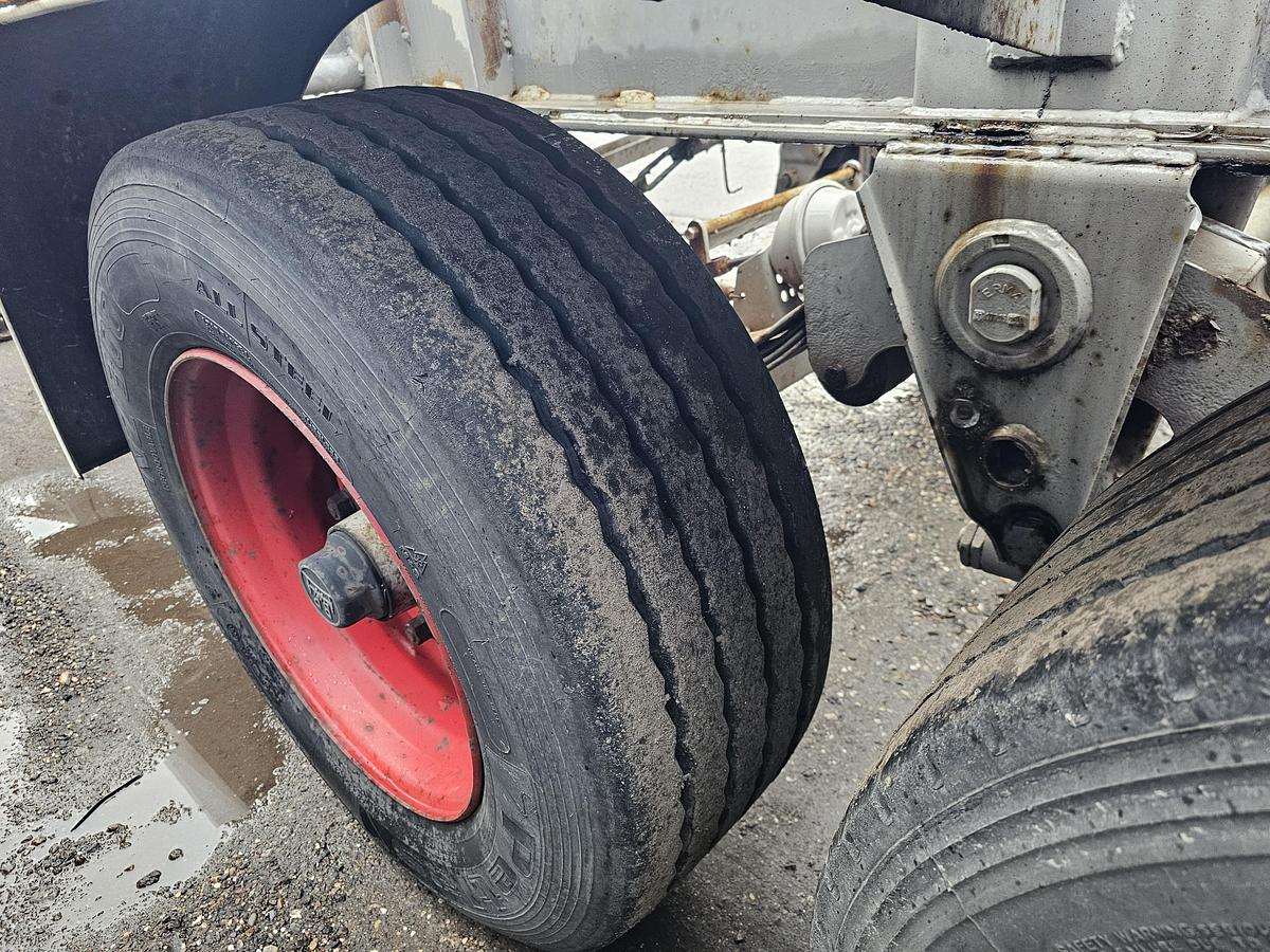 Gebruikt 1984 PACTON 3139 C-3 K | 30 FOOT | STEEL SUSPENSION | BPW DRUM.