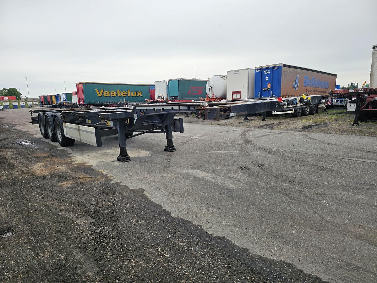 Gebruikt 2015 KRONE SD | 40 FT|2 X 20 FT | BACK SLIDER |HIGHCUBE.| APK /TUV 12-01-2027 |5 PIECES.