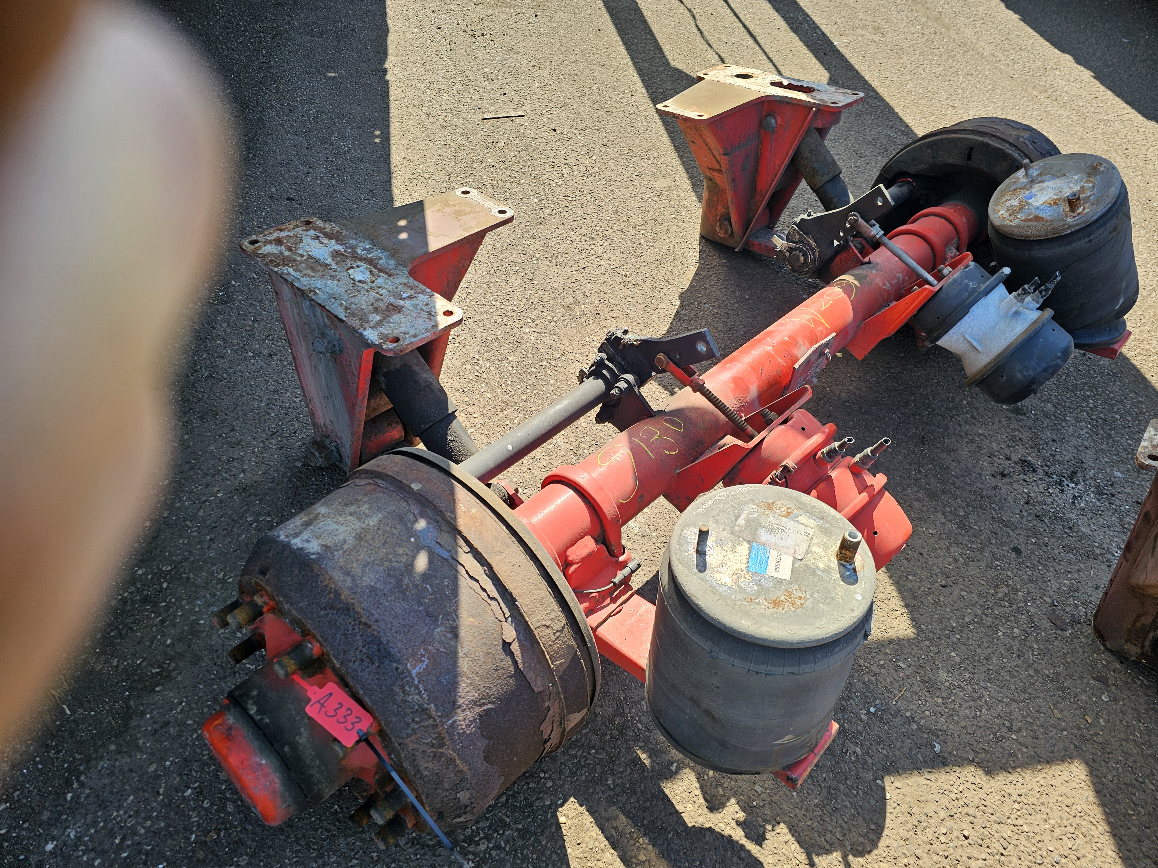 Gebruikt 2005 SMB TRAILER AXLE SINGLE TIRE DRUM
