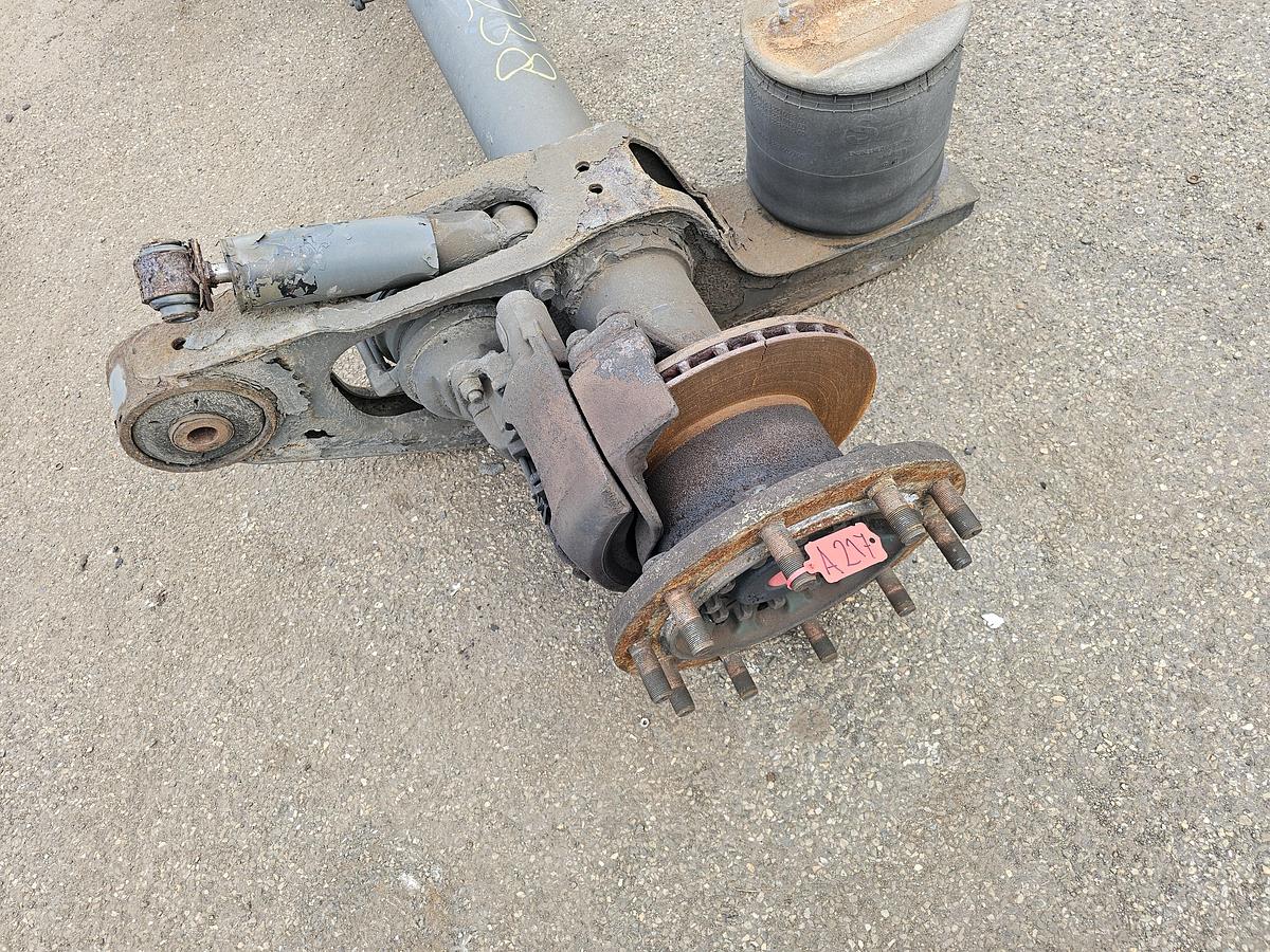 Used 2005 SAF TRAILER AXLE | SINGLE TIRES| DISC.