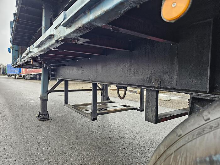 Used 1990 groenewegen  DRO-12-24 | heavy duty | steel suspension | drum brakes | semitrailer.