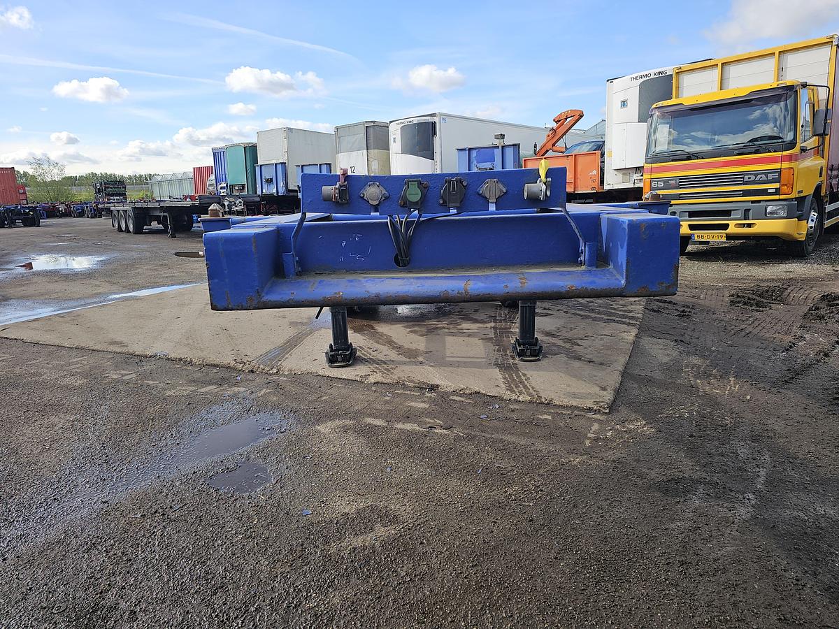 Used 2007 MKF METALLBAU CS 20 | 20 FOOT CONTAINER CHASSIS | BPW DRUM | STEEL SUSPENSION| GOOD QUALITY.