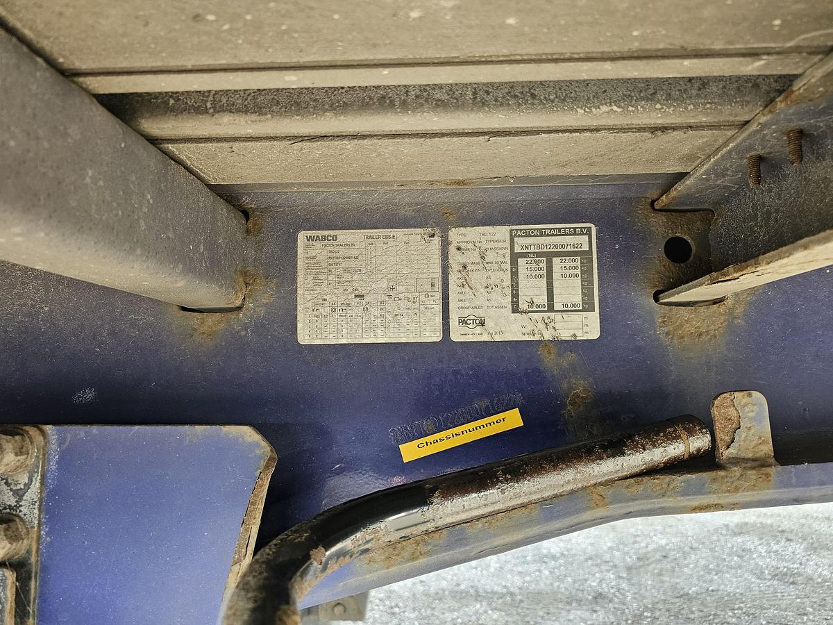 Used 2013 PACTON TBD.122 | SINGLE STEERING AXLE |UNDER SLIDING LOADING LIFT + BATTERIES| DAF DISC| APK /TUV 17-01-2025