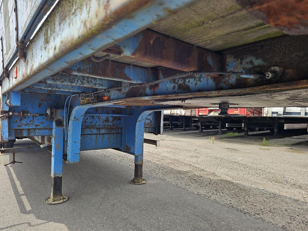 Used 1983 STEVENS 1520.02