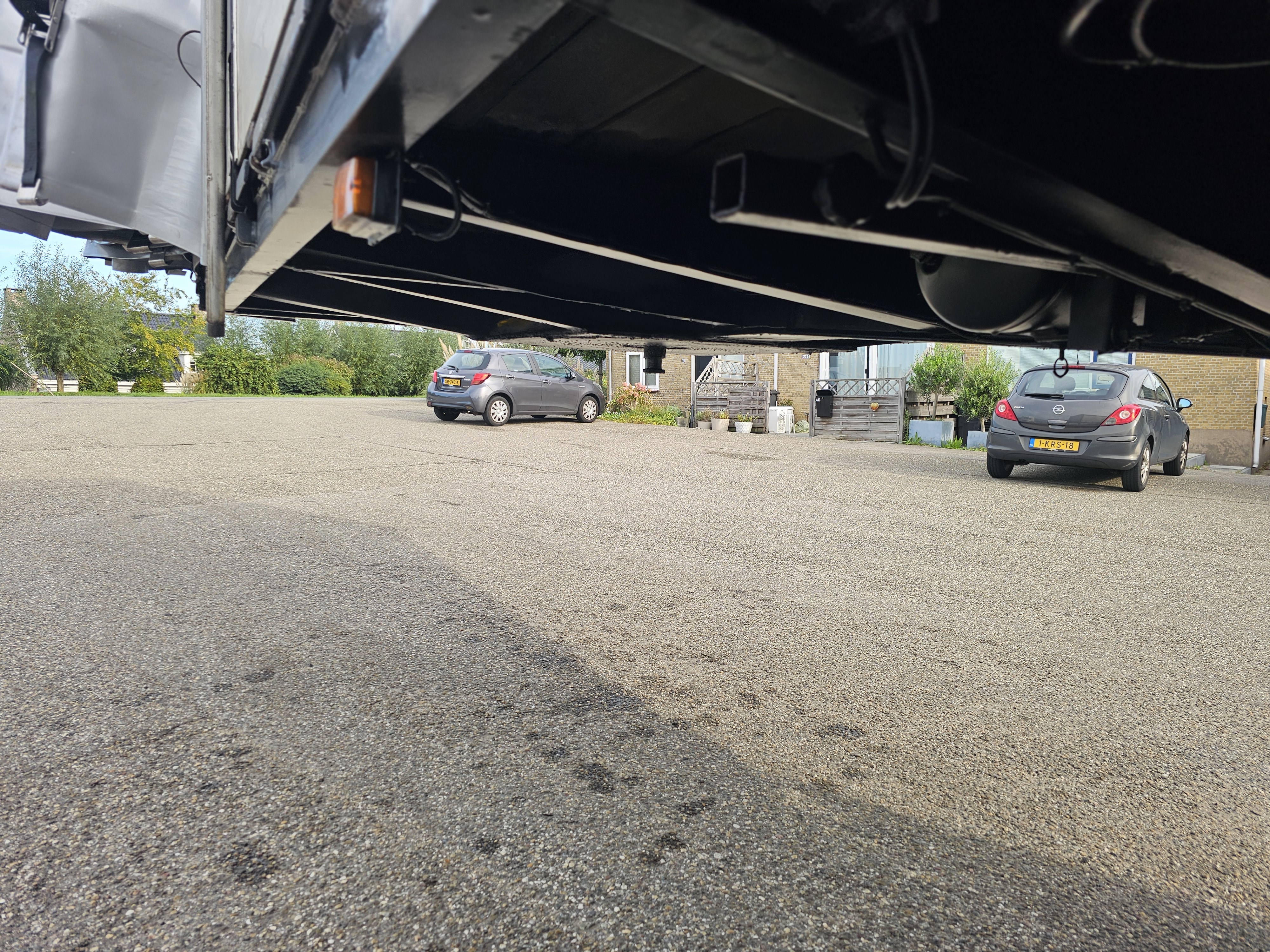 Gebruikt 1997 BROSHUIS 1AOU 10 10 /SINGLE AXLE/ SAF DRUM/ OLD BUT LIKE NEW/ (EXTENDIBLE) APK,TUV 10-06-2027.