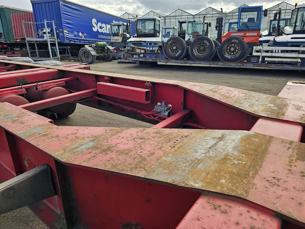 Used 2005 FREUHAUF OCCZ 42-327 A| 40 FT HIGHCUBE| 2 X 20 FOOT 20 FOOT MIDDLE | SAF DISC.| APK TUV 10-03-2026.
