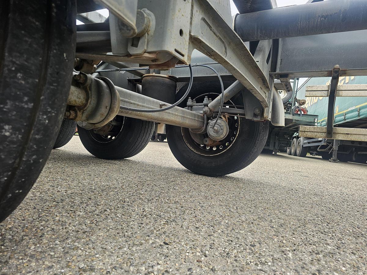 Gebruikt 2015 TURBO,S HOET N/A 40 FOOT 30 FOOT 20 FOOT. EXTENDIBLE /ADR/BPW DISC.