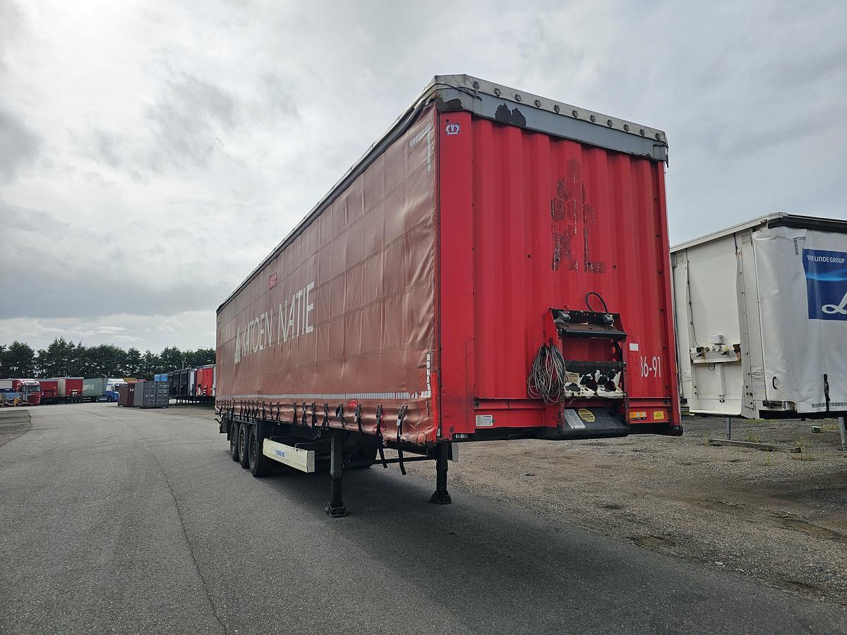 Used 2011 KRONE SD 27 | SAF DISC | NICE CHASSIS .