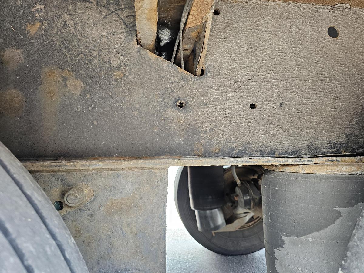 Used 2015 KRONE SD | DUTCH TRAILER|VALKX| APK / TUV 08-05-2026 | NEW TILTS.