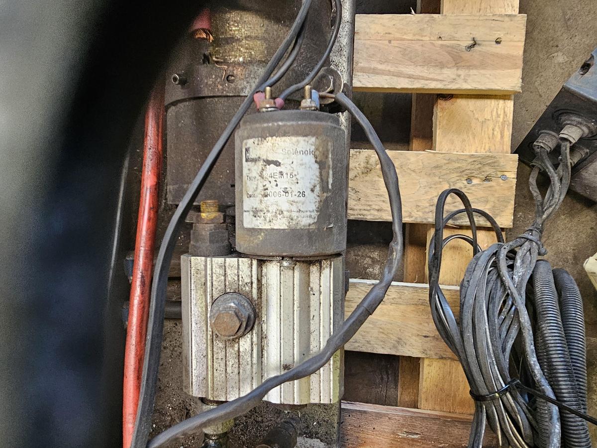 Gebruikt 2010 HYDROLIC ELECTRIC HYDRAULIC TIP UNIT.| 24 VOLT.| FOR CONTAINER 20 FT TIPPER.