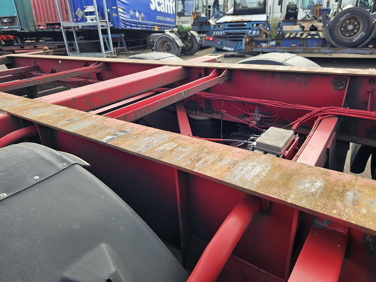 Used 2005 FREUHAUF OCCZ 42-327 A| 40 FT HIGHCUBE| 2 X 20 FOOT 20 FOOT MIDDLE | SAF DISC.| APK TUV 10-03-2026.