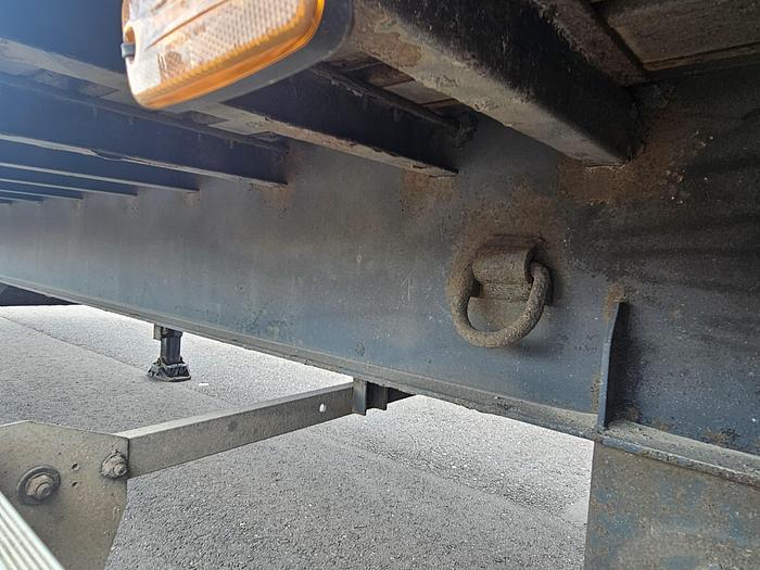 Used 2002 Van Hool 3 axle curtainsider| Saf intradisc