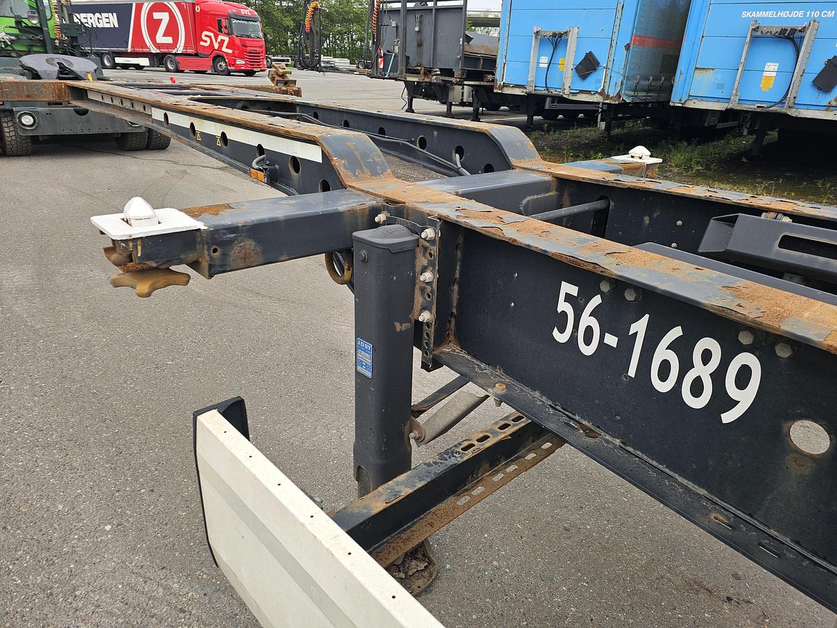 Gebruikt 2015 KRONE SD | 40 FT|2 X 20 FT | BACK SLIDER |HIGHCUBE.| APK /TUV 24-03-2027 |5 PIECES.