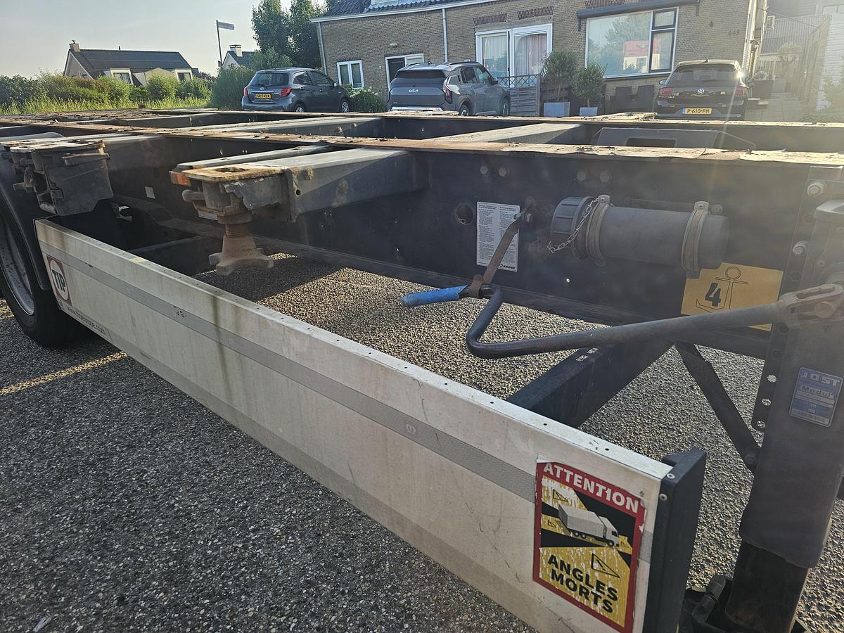 Gebruikt 2015 KRONE SD / REAR SLIDER / DUTCH CHASSIS / BPW DRUM.