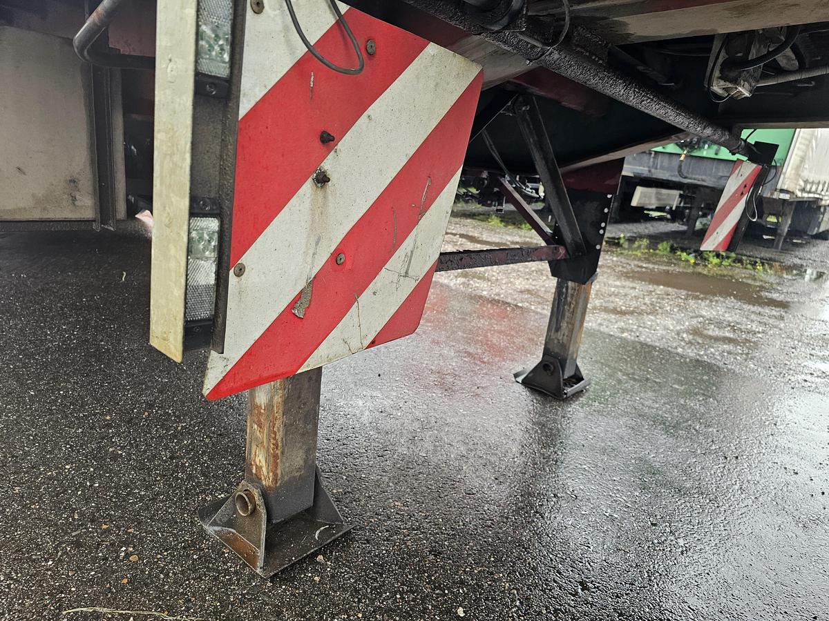 Used 1988 RENDERS ROC 12-27 N14 HEAVY DUTY 3 AXLE SEMITRAILER STEEL FLOOR.| SAF DRUM