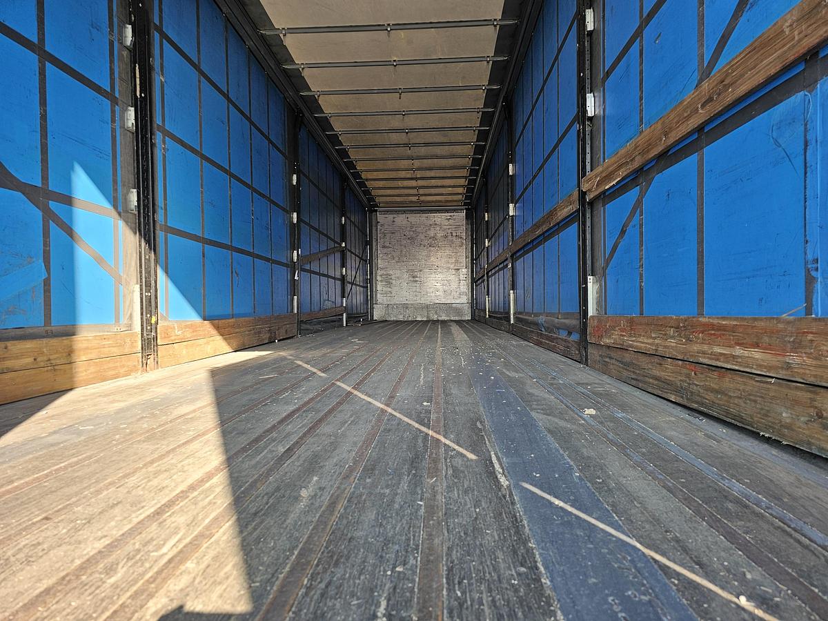 Gebruikt 2014 NORDIC S342 sliding roof | hardwooden floor | Saf disc| Galvanised chassis.