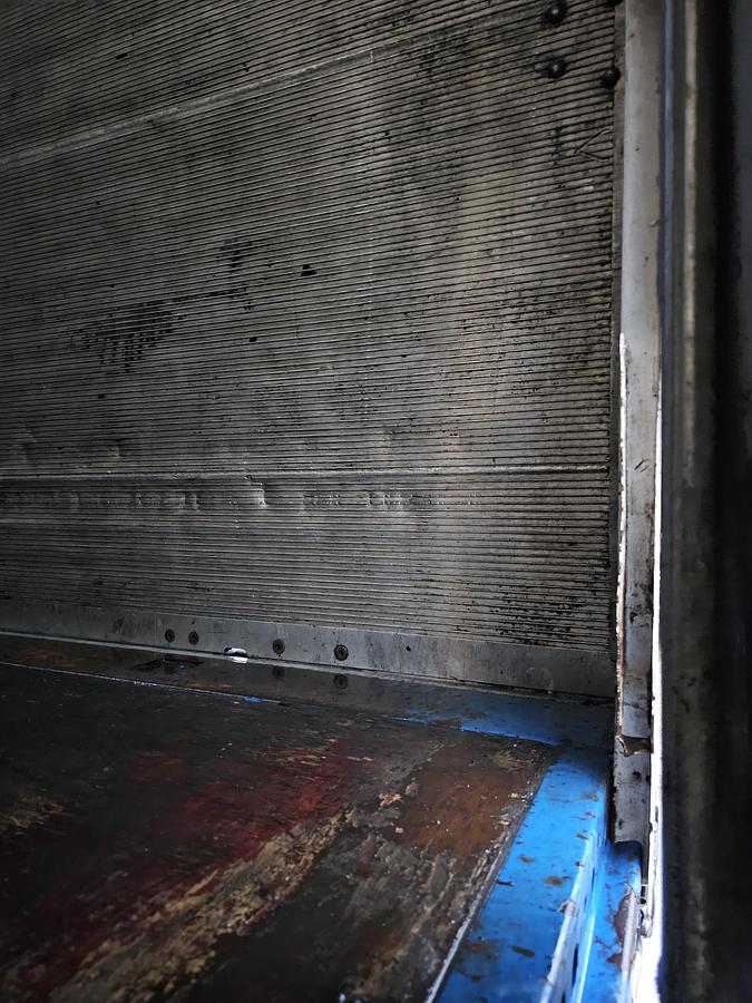 Gebruikt 2015 KRONE SZ| 2 AXLE CITY TRAILER | STEERING AXLE. BPW DISC. LOADING LIFT. TUV BELGIUM 18-06-2026