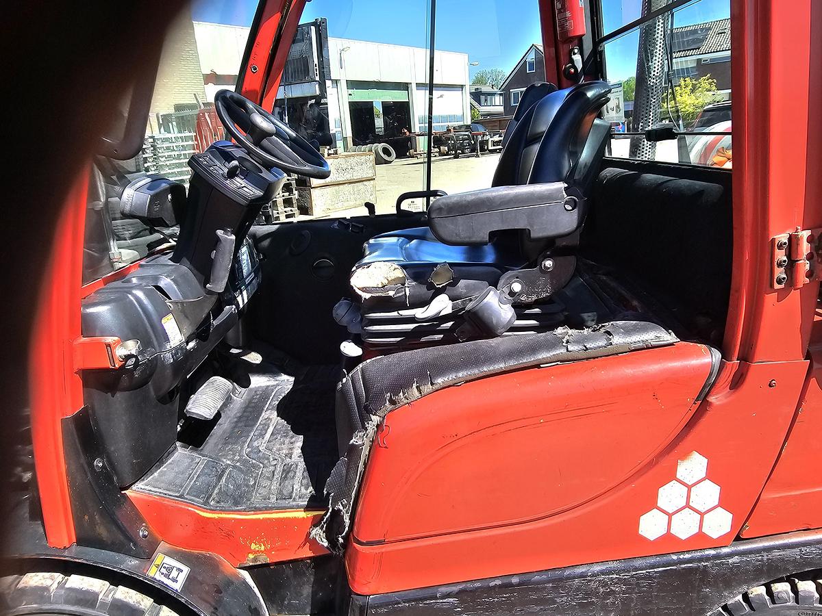 Gebruikt 2011 HYSTER H2.5FT | DUPLEX 3.30 M | GAS | COMPLETE CABINE| SIDESIFT| 12457 HOURS.