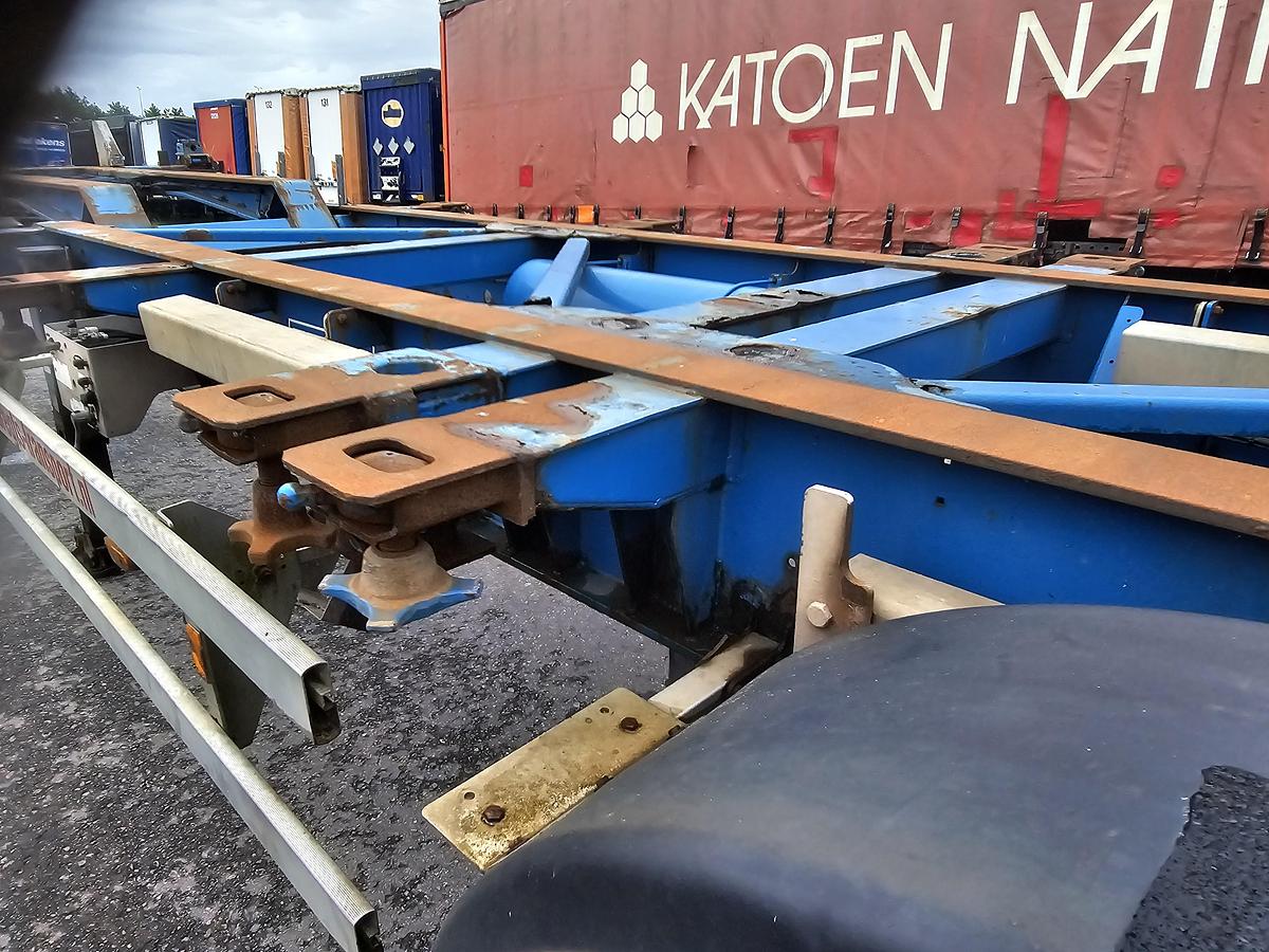 Gebruikt 2007 Van Hool 3B2018- 40 FOOT 2 X 20 FOOT CONTAINER CHASSIS, MB DISC. TUV APK 07-11-2026