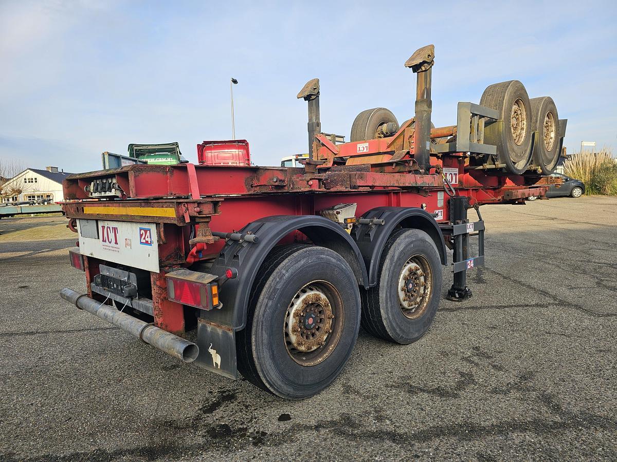 Gebruikt 2009 SCHMITZ SCF 18 20 FOOT CONTAINER CHASSIS | AIR SUSP| SAF DISC.