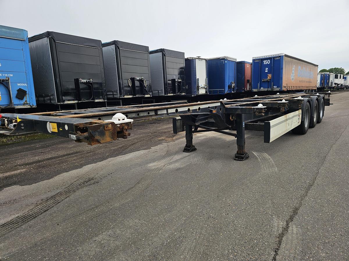 Gebruikt 2015 KRONE SD | 40 FT|2 X 20 FT | BACK SLIDER |HIGHCUBE.| APK /TUV 24-03-2027 |5 PIECES.