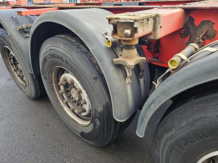 Used 2003 Krone Sd 27| fixed chassis