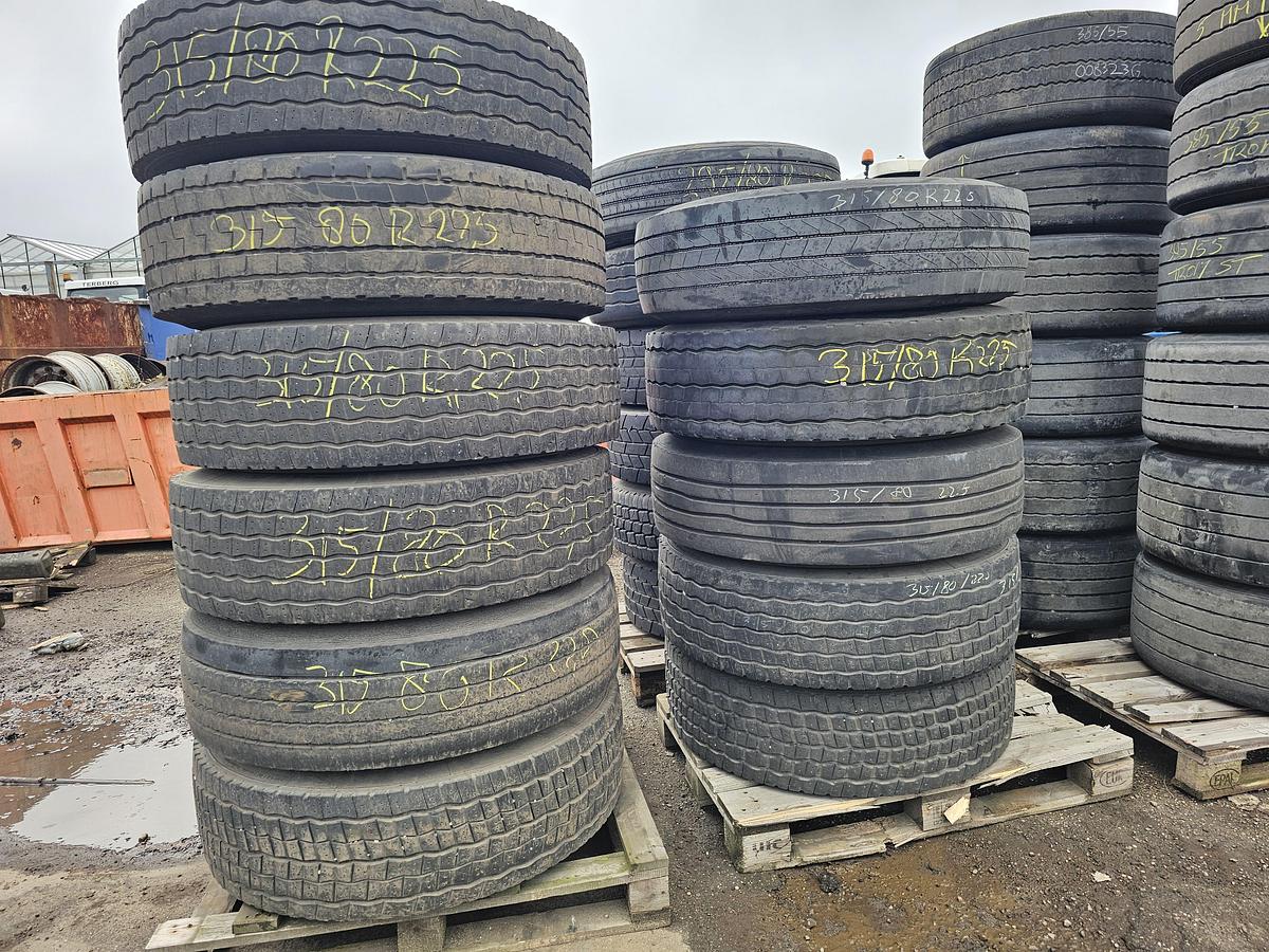 Gebruikt 2000 DIVERS 315/80 R 22.5