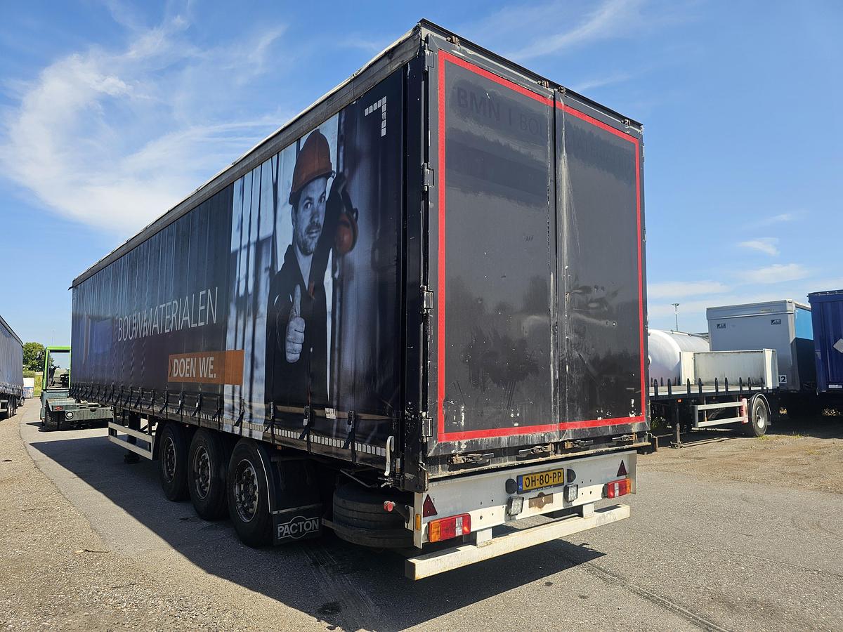 Gebruikt 2004 PACTON T3 001 /3 axle curtainsider /saf disc/ apk tuv/13-03-2027.
