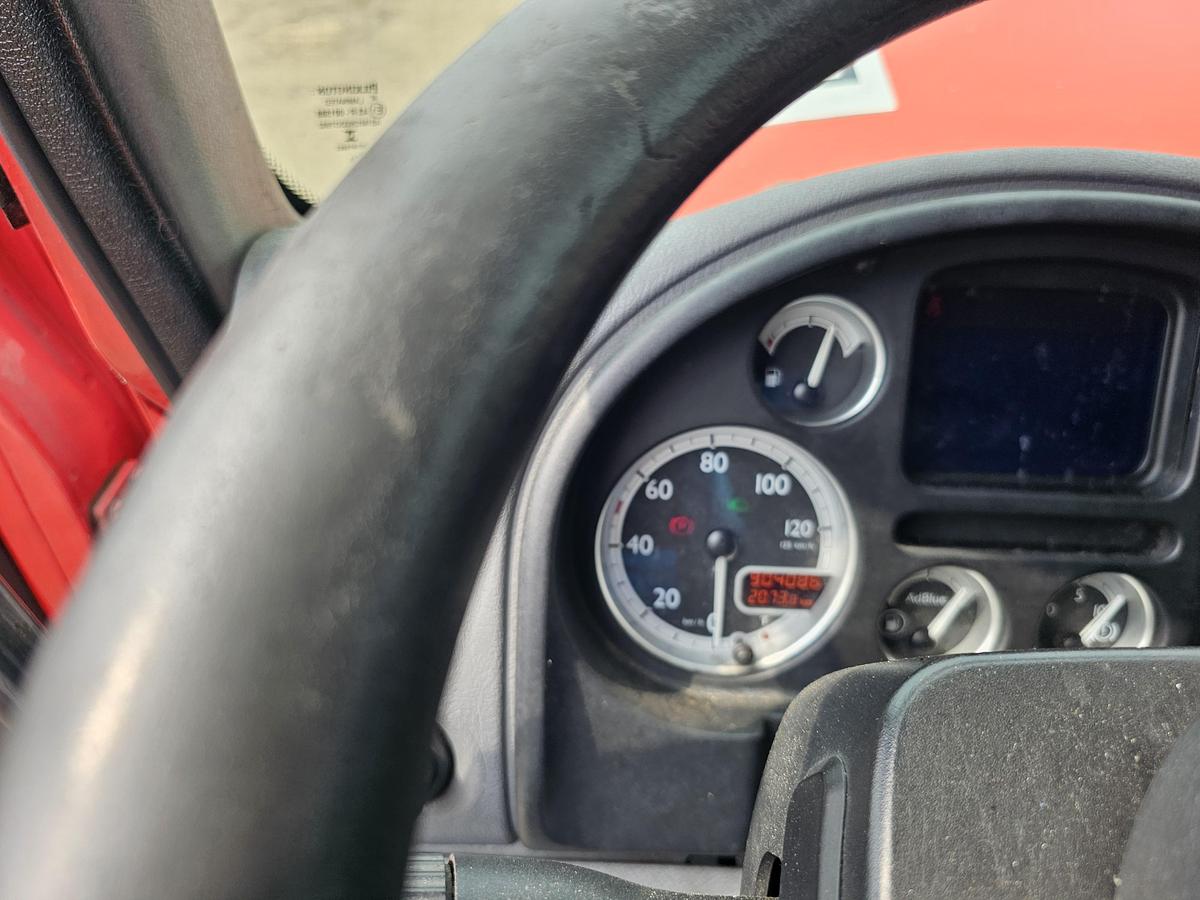 Used 2009 DAF FA LF55 220|.MANUAL GEAR| 4X2 | 18600 KG | 2000 KG LOADING LIFT .