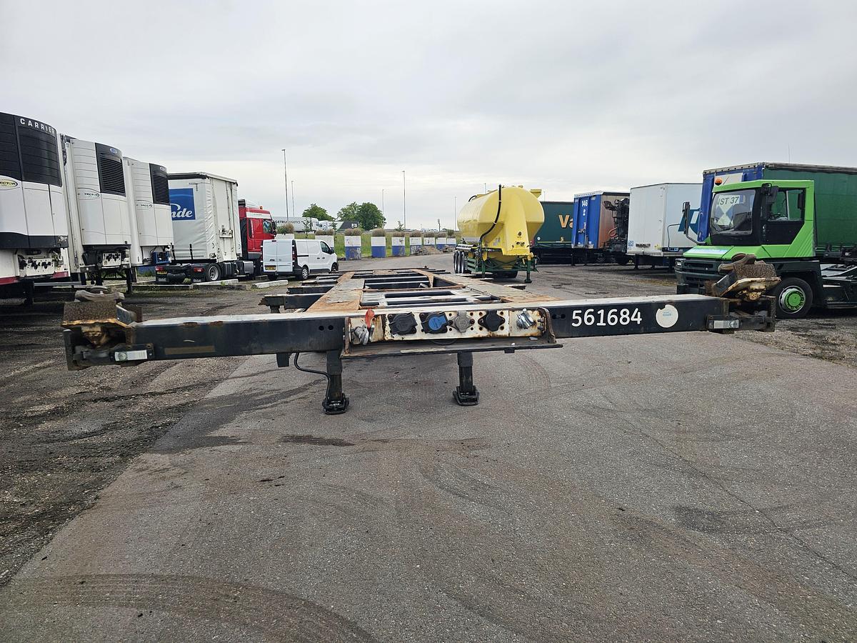 Gebruikt 2015 KRONE SD | CONTAINER CHASSIS 40 FT 2 X 20 FT |BPW DRUM| APK TUV 22-07-2026. 5 PIECES.