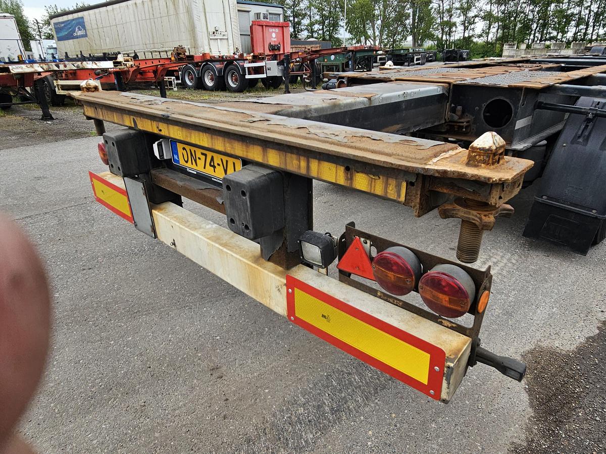 Gebruikt 2015 KRONE SD | 40 FT|2 X 20 FT | BACK SLIDER |HIGHCUBE.| APK /TUV 12-01-2027 |5 PIECES.