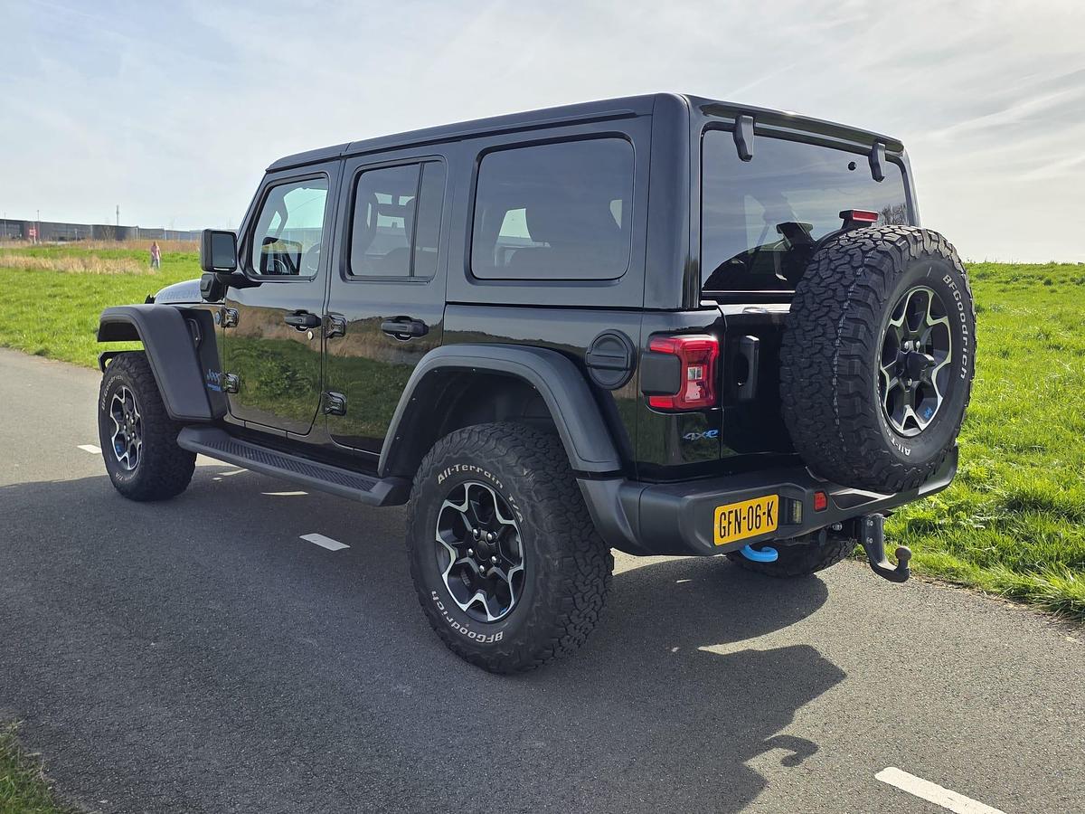 Gebruikt 2022 Jeep Wrangler 4XE Rubicon - Cabrio/Hardtop - 4x4 - Hybride - 21.836 km - WARN - Alpine