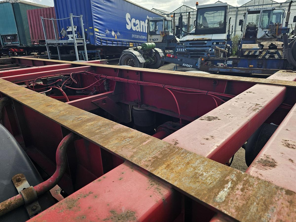 Used 2006 HAPPY TRAILER OZC 42-327 |40 FOOT HIGHCUBE CHASSIS| SAF DISC| APK /TUV | 18-09-2025.