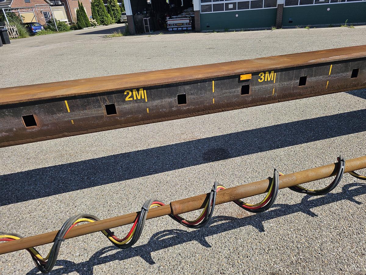 Used 1992 BROSHUIS E 2190/27 | SEMI LOWLOADER | 6 MTR EXTENDIBLE | BEAVER TAIL| SAF DRUM | APK 17-01-2016  |REFURBISHED 2010