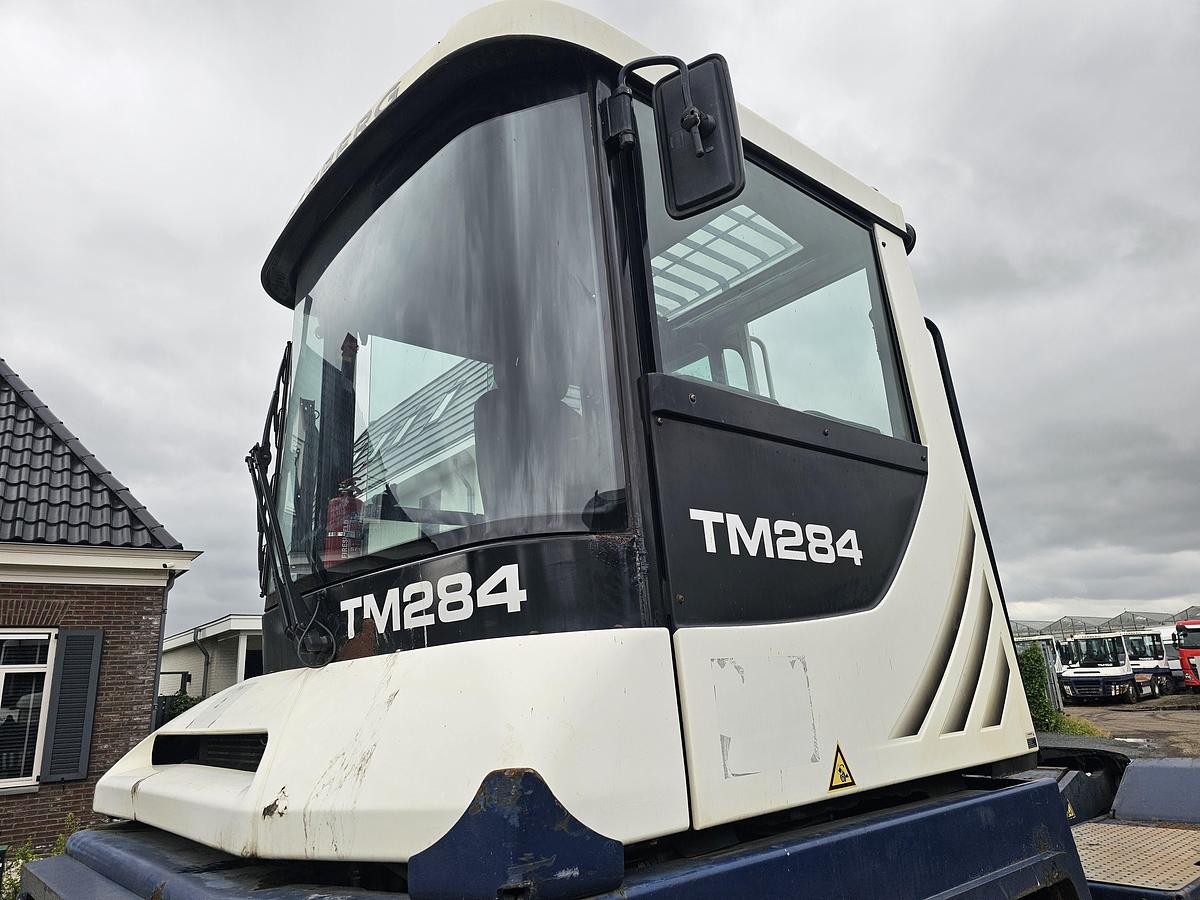 Gebruikt 2017 TERBERG RT283 /TERMINAL TRACTOR 4X4/ TURNING CHAIR. /AUTOMATIC GEAR /19208 HOURS