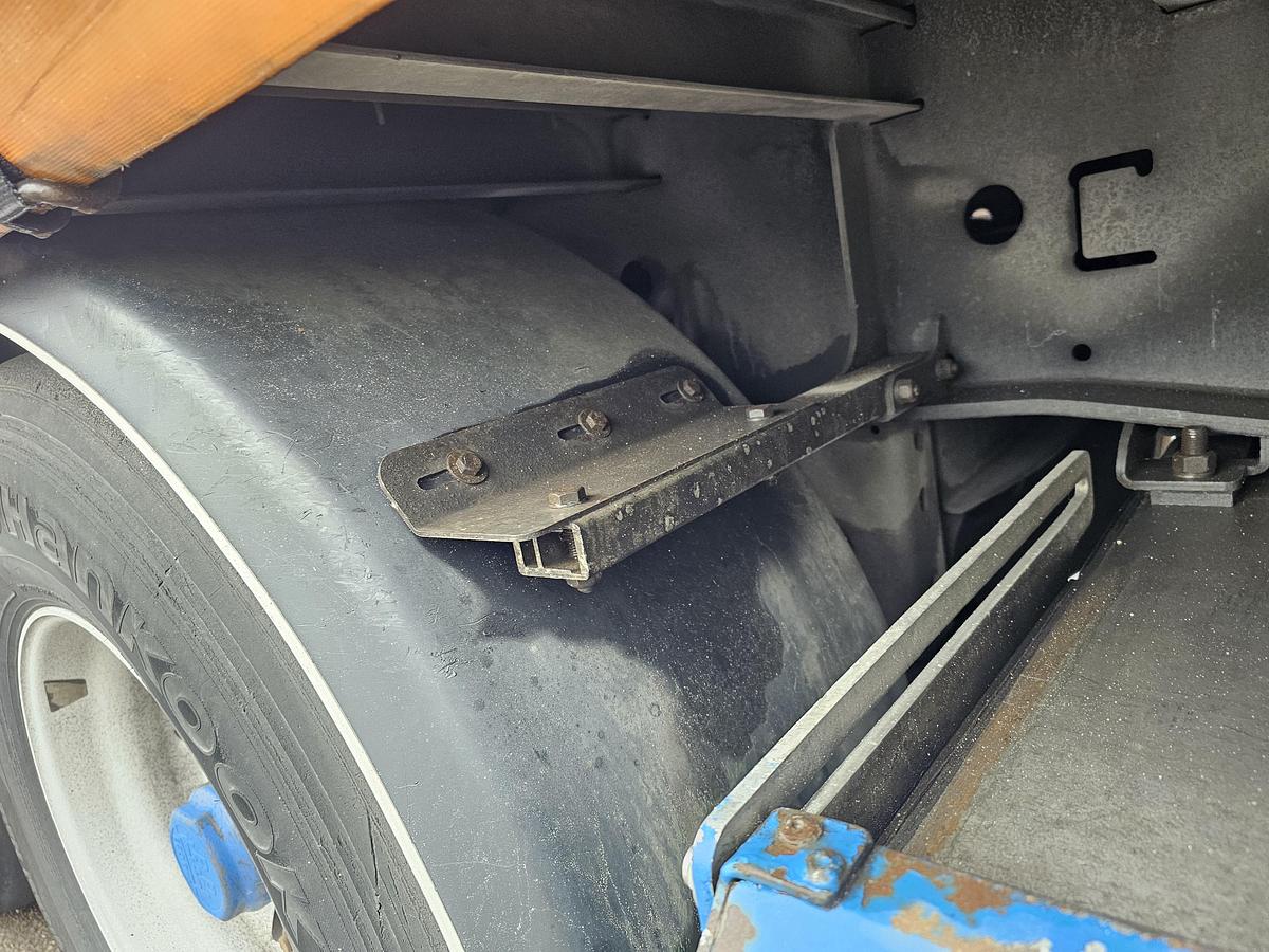 Used 2011 VAN HOOL 3B0072 | GALVANISED STEEL CHASSIS | ALU RIMS |BPW DISC | TUV APK/ 10-05-2026.