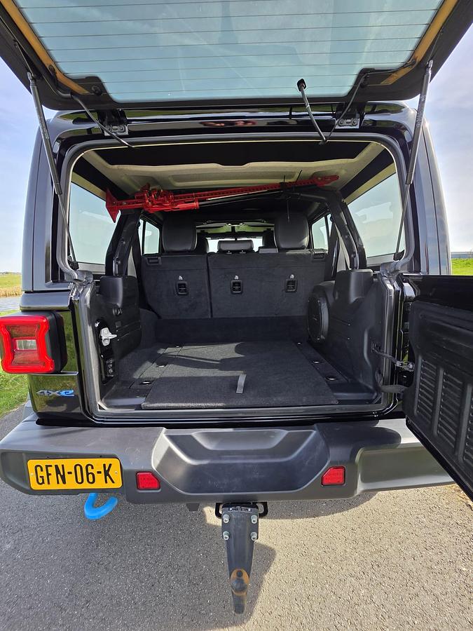 Gebruikt 2022 Jeep Wrangler 4XE Rubicon - Cabrio/Hardtop - 4x4 - Hybride - 21.836 km - WARN - Alpine