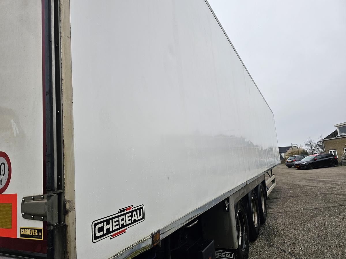 Gebruikt 2018 CHEREAU iNOGAM/TYPE 1507 | CARRIER VECTOR 1950| DE HOLLANDIA 2500 KG |BPW DISC| TUV 02-08-2026.