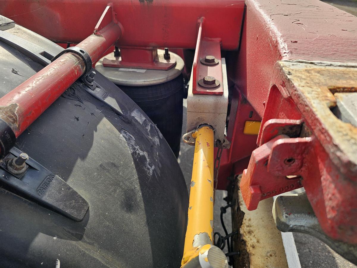 Used 2006 D-TEC  YARD CHASSIS |MULTI CHASSIS | ALL CONNECTIONS| NO DOCUMENTS | 3 PIECES.