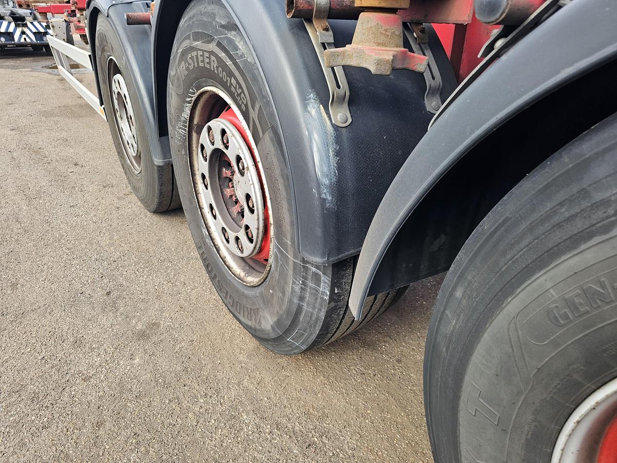 Used 2005 FREUHAUF OCCZ 42-327 A| 40 FT HIGHCUBE| 2 X 20 FOOT 20 FOOT MIDDLE | SAF DISC.| APK TUV 10-03-2026.