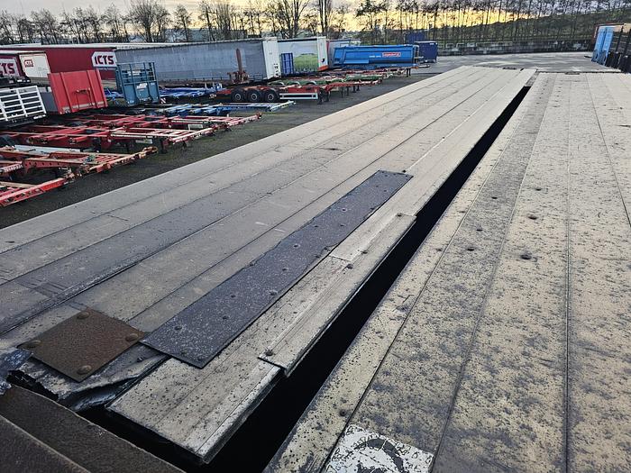 Used 2009 A.J.K OP 17-27/22.5 | Steel tipper \ steel chassis/box.| holland trailer.