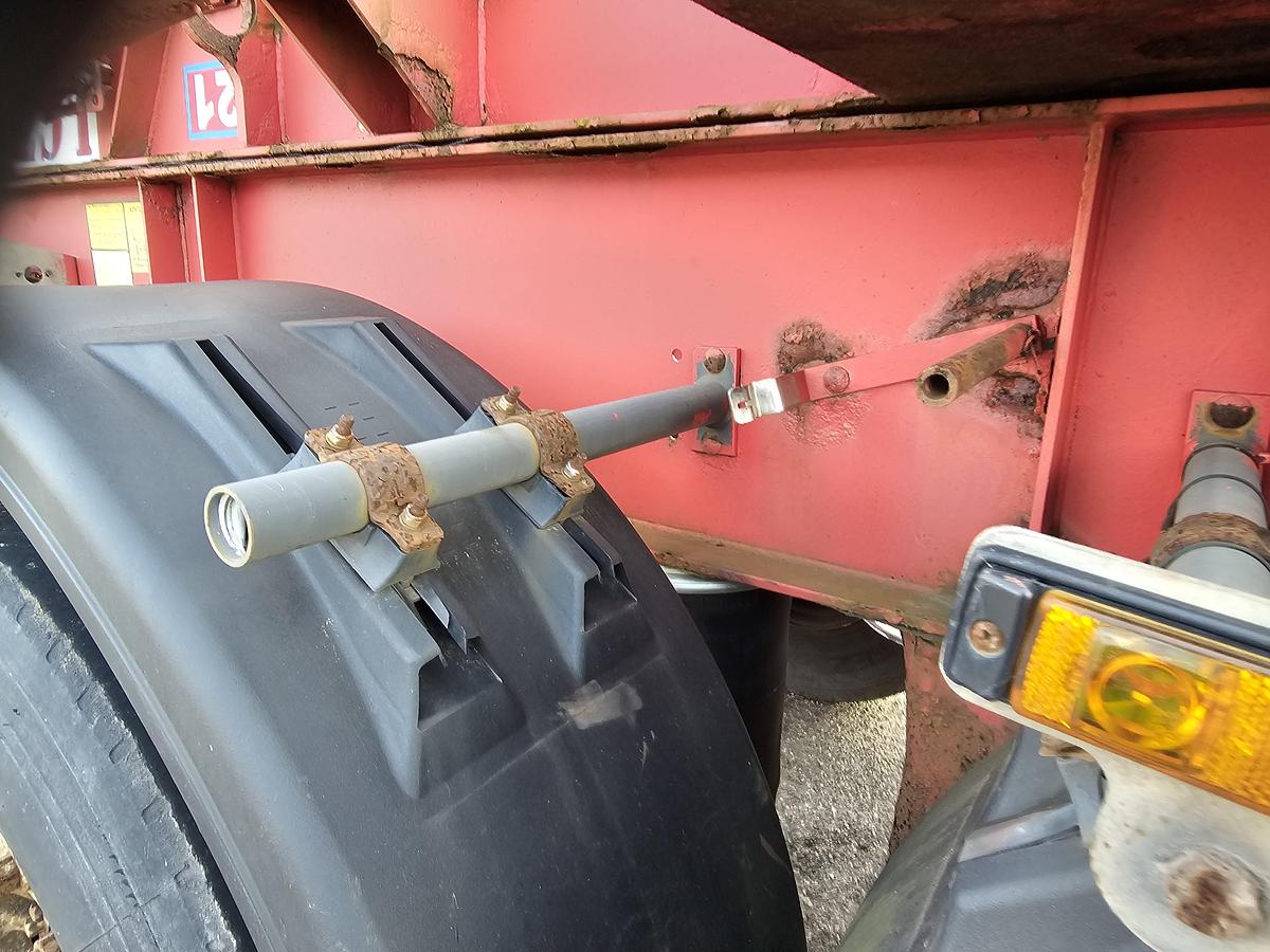 Gebruikt 2009 SCHMITZ SCF 18 20 FOOT CONTAINER CHASSIS | AIR SUSP| SAF DISC.