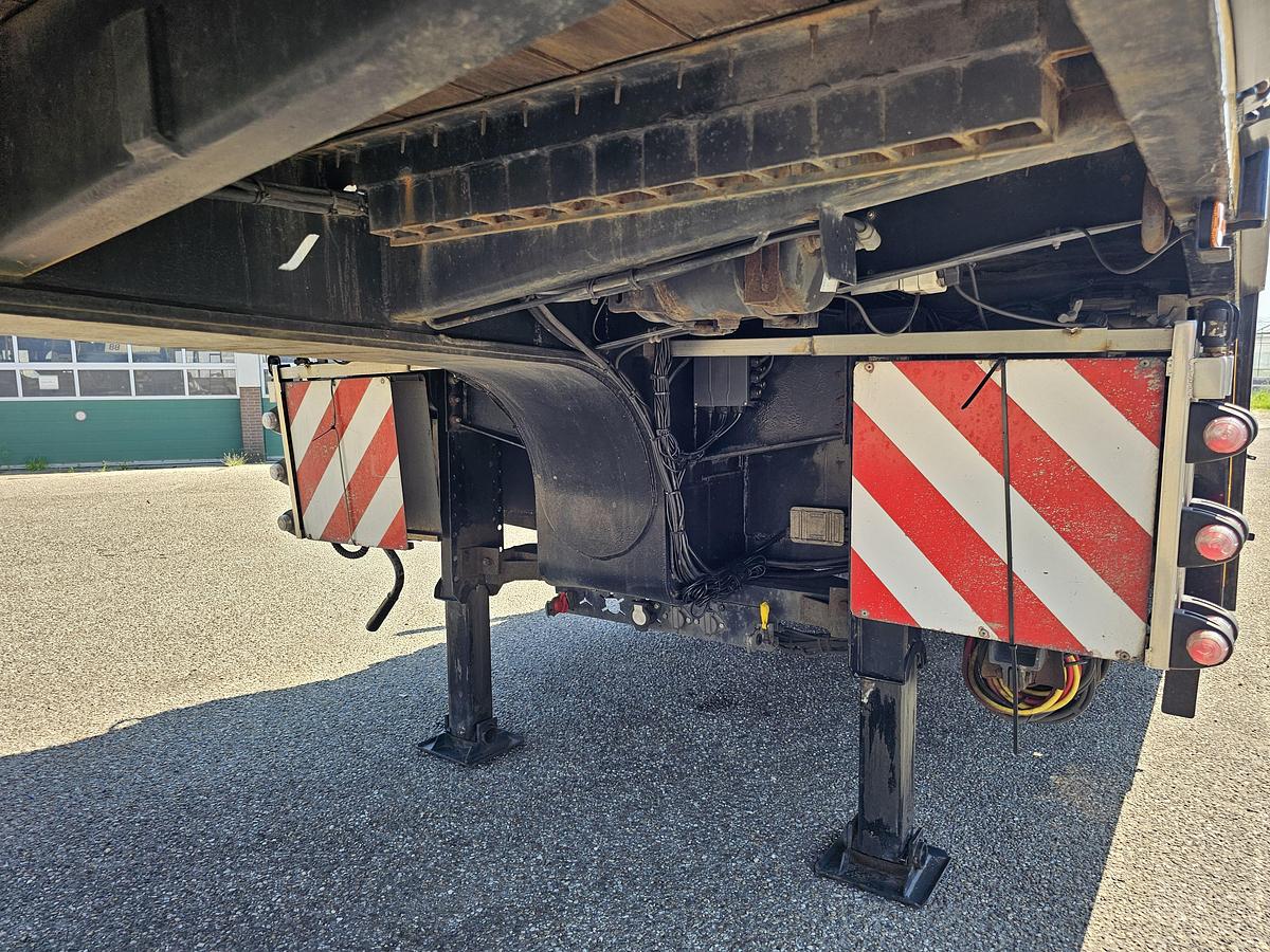 Used 1992 BROSHUIS E 2190/27 | SEMI LOWLOADER | 6 MTR EXTENDIBLE | BEAVER TAIL| SAF DRUM | APK 17-01-2016  |REFURBISHED 2010