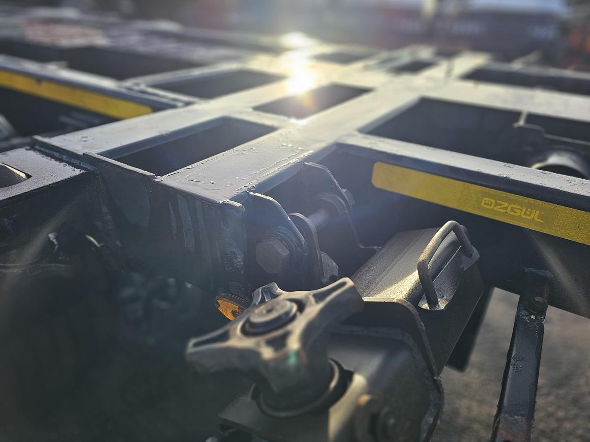 Gebruikt 2018 OZGUL GA08XS1 | 2 X EXTENDIBLE CHASSIS | GERMAN TRAILER|  SAF DISC.| 3 PIECES.