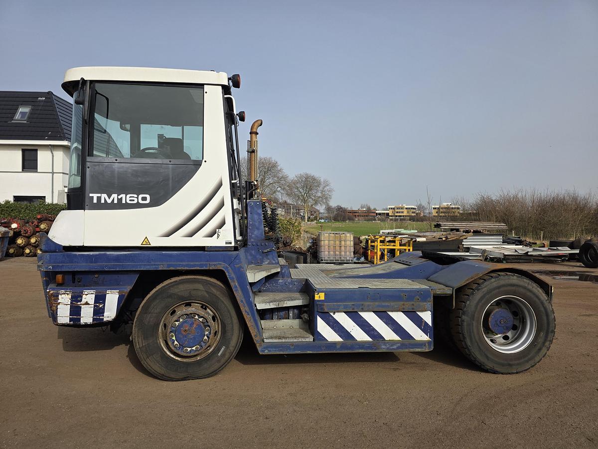 Gebruikt 2012 TERBERG RT283 | TERMINAL TRACTOR 4X4| TURNING CHAIR. | AUTOMATIC GEAR | 23235 HOURS